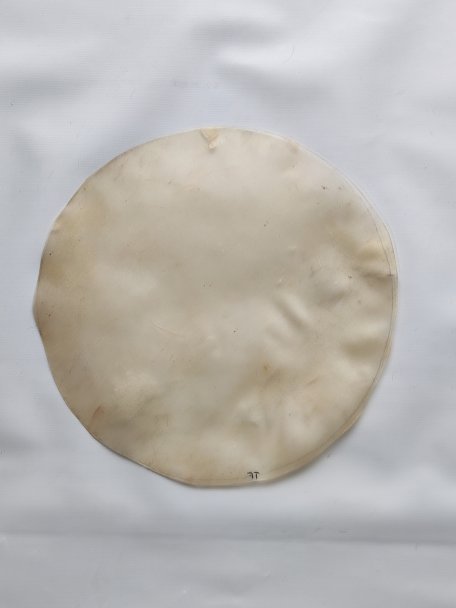 Petite peau de veau ou peau de vache fine sans poil pour tambour djembé percussion