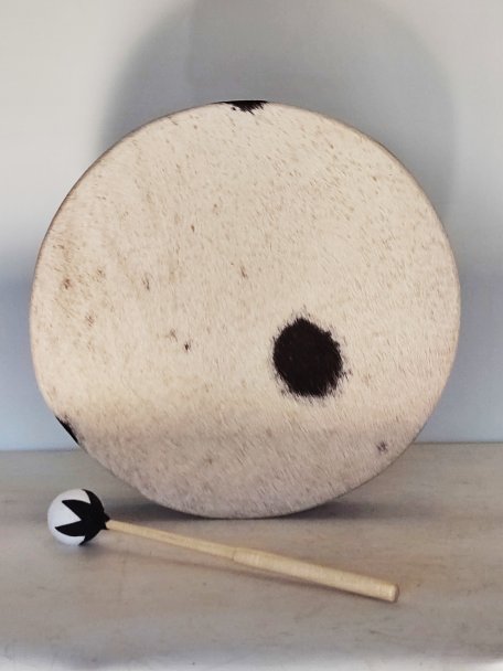 Tambour chamanique Peau de vache avec poils 16″