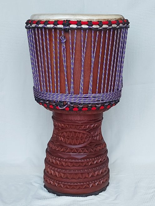 Djembé de Guinée en diala (acajou) - Djembe haut de gamme