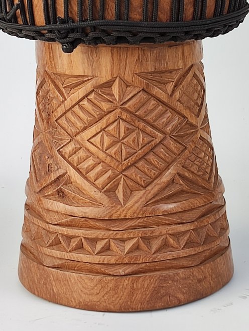 Djembé de Guinée en guéni (bois de balafon) - Djembe qualité supérieure