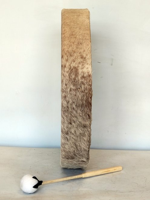 Tambour chamanique Peau de vache avec poils 20″