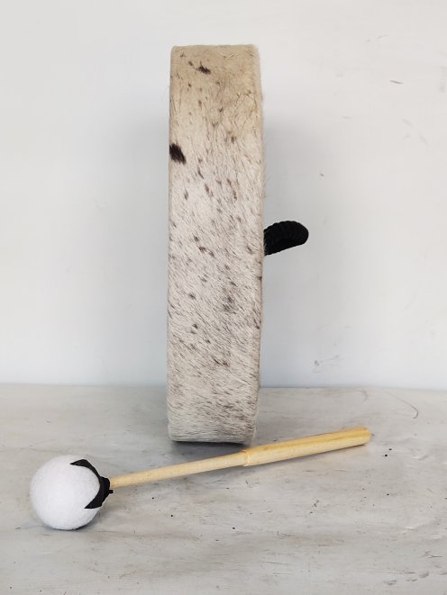 Tambour chamanique Peau de vache avec poils 14″