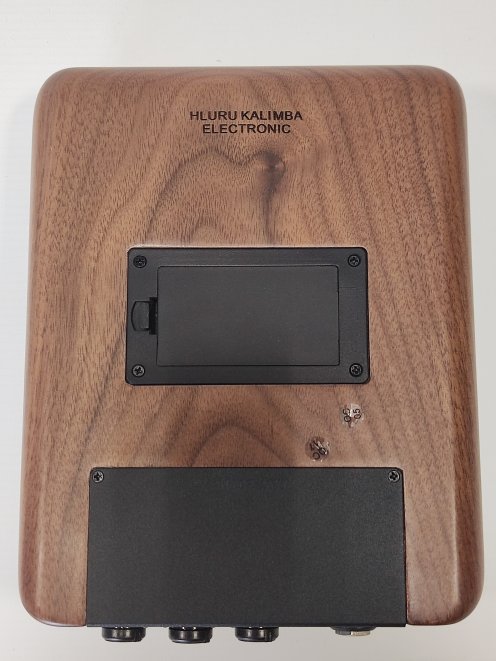 Kalimba électrique Noyer noir 21 lames