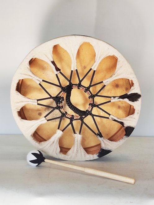 Tambour chamanique Peau de vache avec poils 16″