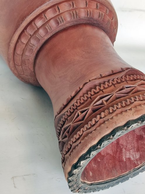 Fût de djembé de Guinée en diala (acajou) - Djembe haut de gamme
