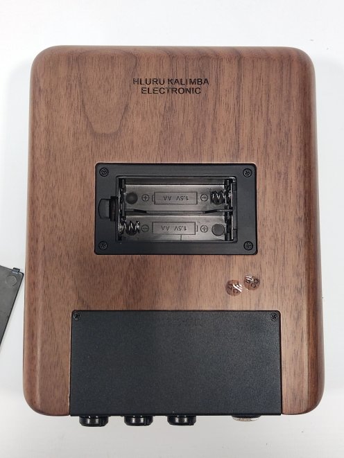 Kalimba électrique Noyer noir 17 lames