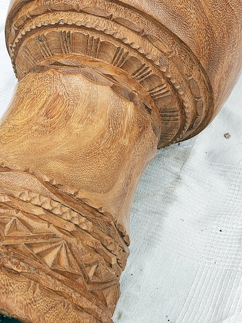 Fût de djembé de Guinée en dugura (dimb) - Djembe haut de gamme