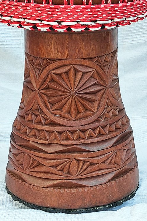 Djembé de Guinée en dugura (dimb) - Djembe haut de gamme