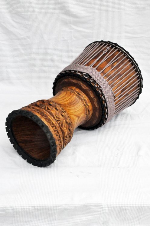 Djembé de Guinée en guéni (bois de balafon) - Djembe haut de gamme