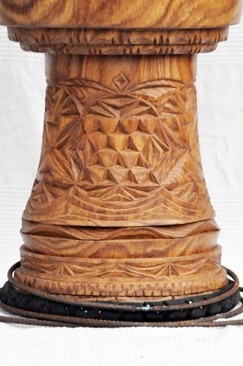Fût de djembé de Guinée en guéni (bois de balafon) - Djembe haut de gamme