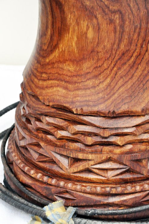 Fût de djembé de Guinée en guéni (bois de balafon) - Djembe haut de gamme