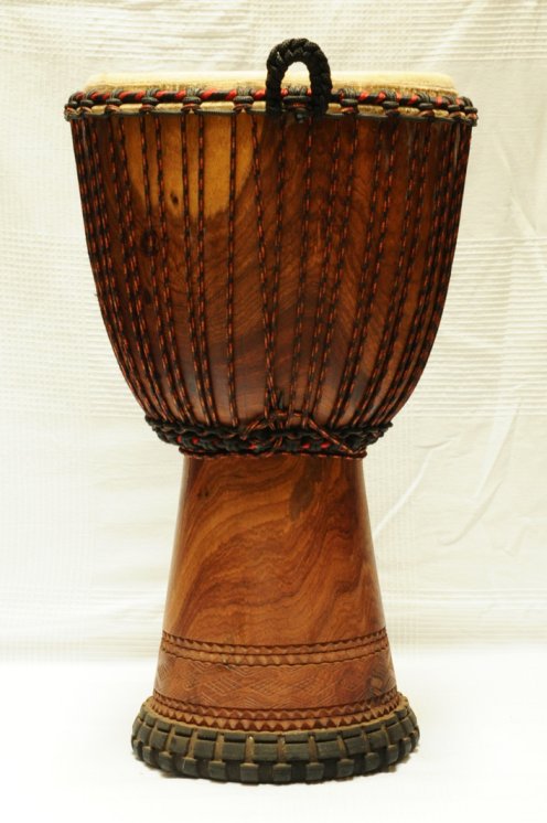 Grand djembé Mali Top en guéni : djembe malien en goni (vène)