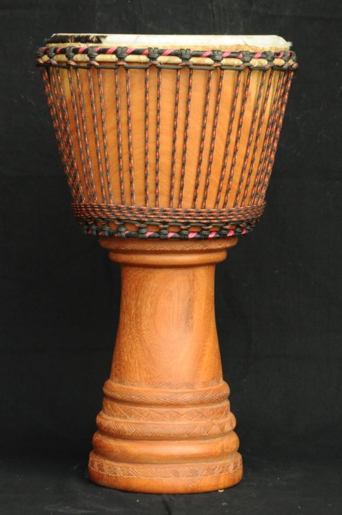 Djembé Mali Top en linké peau de boeuf en vente (grand) : acheter un djembe malien en lingué monté avec une peau bovine (veau, vache) (grand)