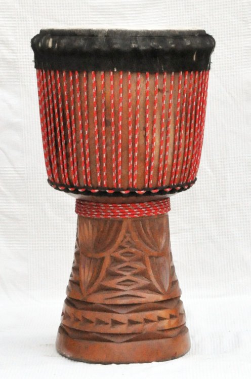 Djembé de Guinée en diala (acajou) - Djembe qualité supérieure