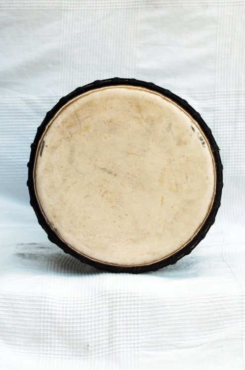 Djembé de Guinée avec peau de veau - Djembé haut de gamme peau de boeuf, peau de taureau, peau de vache