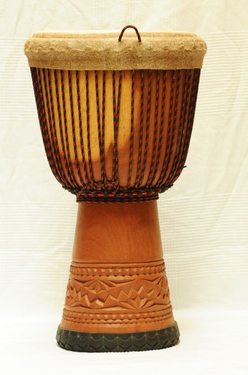 Grand djembé Mali Guinée Top en dougoura : djembe guinéen en dugura (dimb)