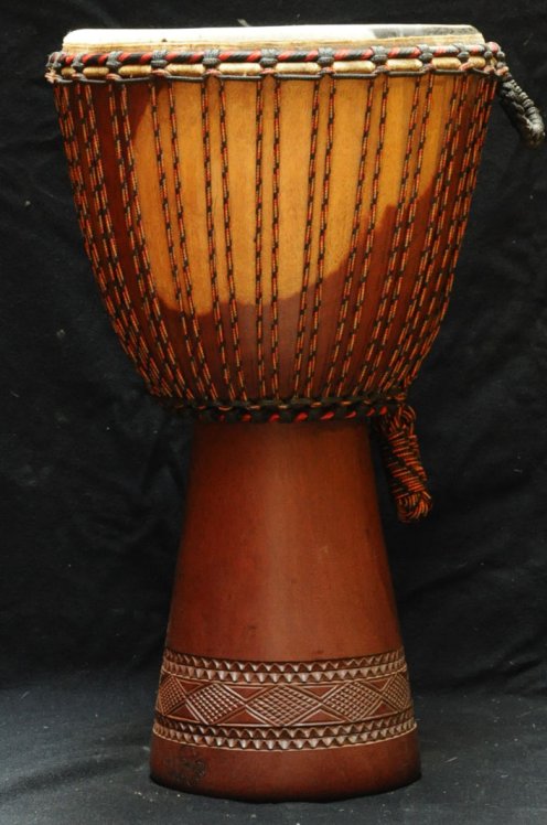 Djembé Mali Top en diala peau de boeuf en vente (grand) : acheter un djembe malien en djala (acajou) monté avec une peau bovine (veau, vache) (grand)