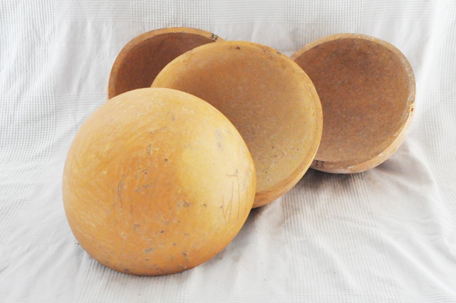 Demi-calebasse Ø33-34 cm - Calebasse hémisphérique