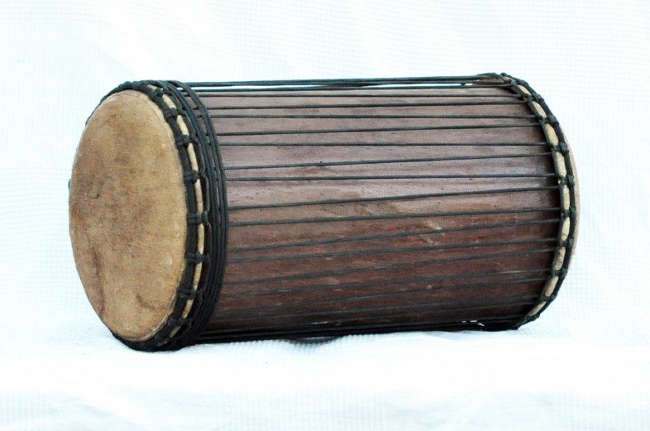 Dundun kenkeni 4 fers en guéni - Tambour dundun de Guinée