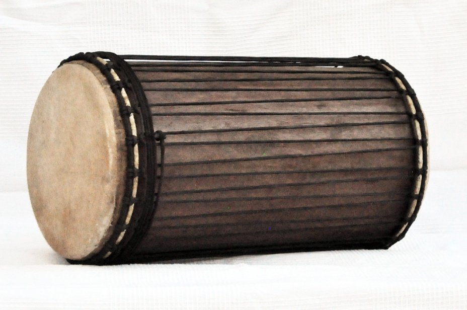 Dundun kenkeni 4 fers en guéni - Tambour dundun de Guinée