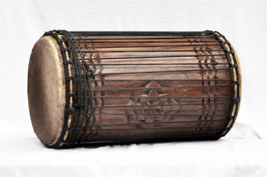 Dundun kenkeni 4 fers en guéni - Tambour dundun de Guinée