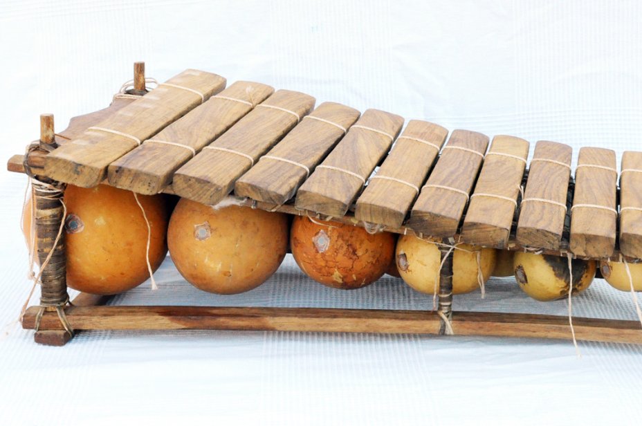Vente balafon du Burkina Faso - Balafon pentatonique 16 lames