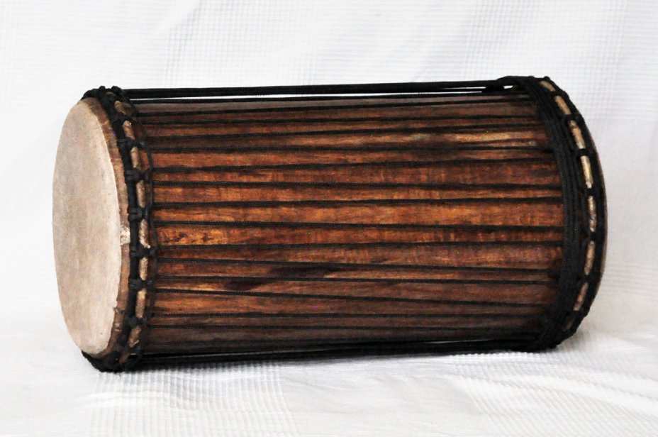 Dundun kenkeni 4 fers en guéni - Tambour dundun de Guinée