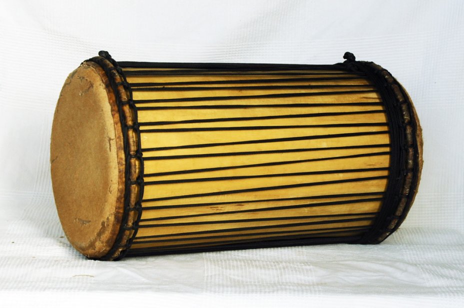 Dundun sangban montage traditionnel en melina - Tambour doumdoum de Guinée
