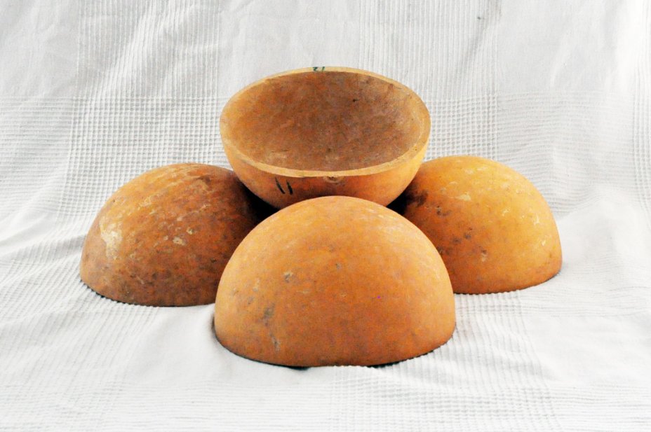 Demi-calebasse Ø19-20 cm - Calebasse hémisphérique