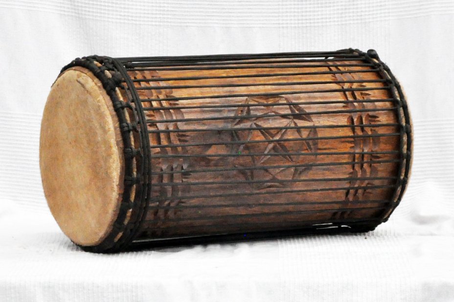 Dundun kenkeni 4 fers en guéni - Tambour dundun de Guinée