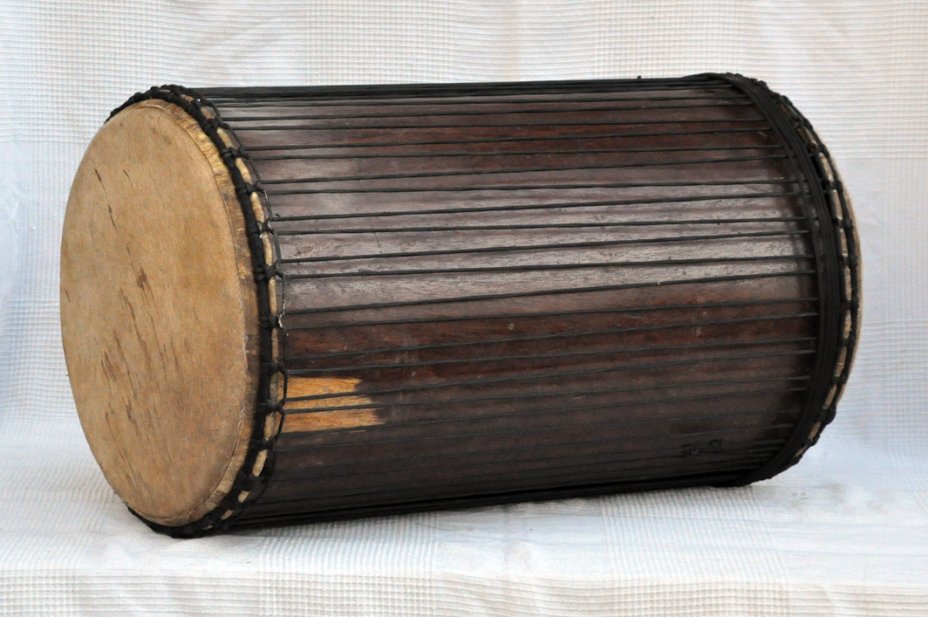 Dundun dundunba 4 fers- Tambour dundun de Guinée