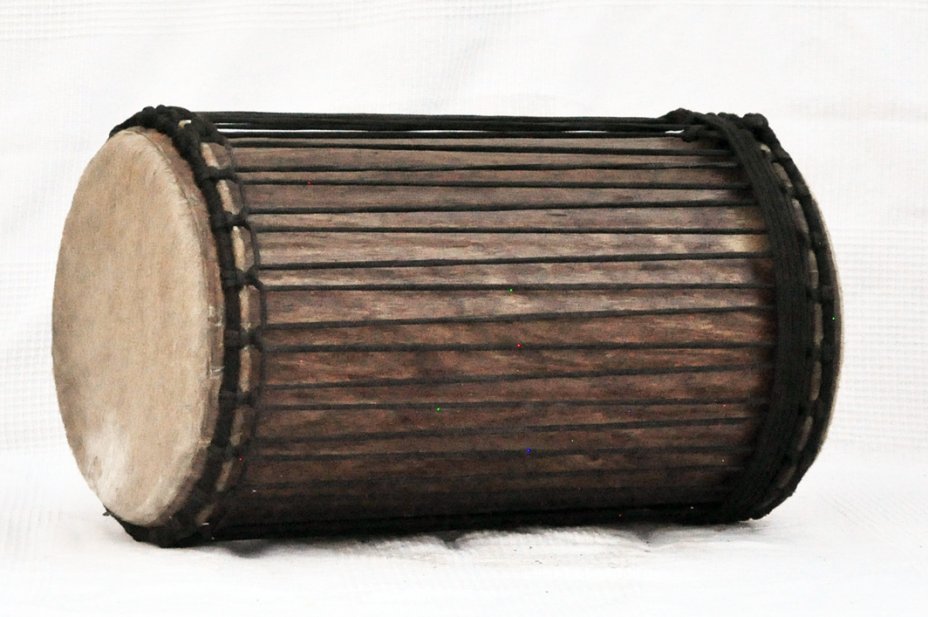 Dundun kenkeni 4 fers en guéni - Tambour dundun de Guinée