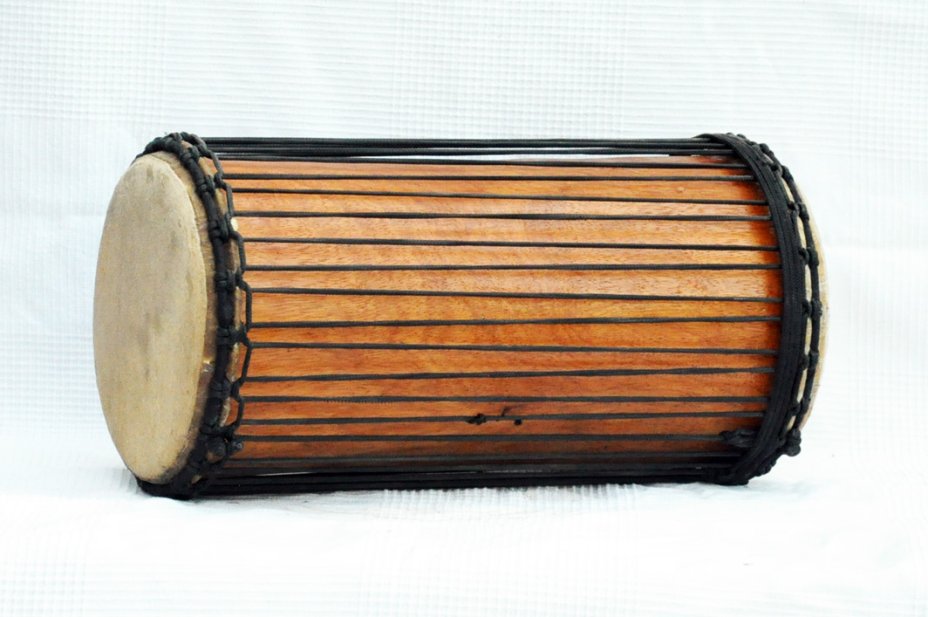 Dundun kenkeni 4 fers en linké - Dunun (doumdoum) de Guinée