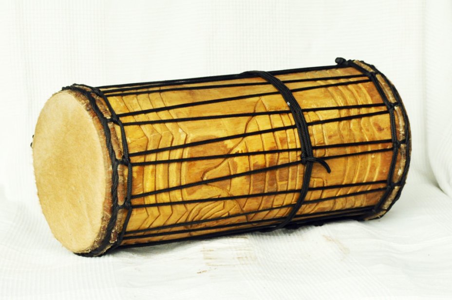Dundun kenkéni montage traditionnel en melina - Tambour doumdoum de Guinée