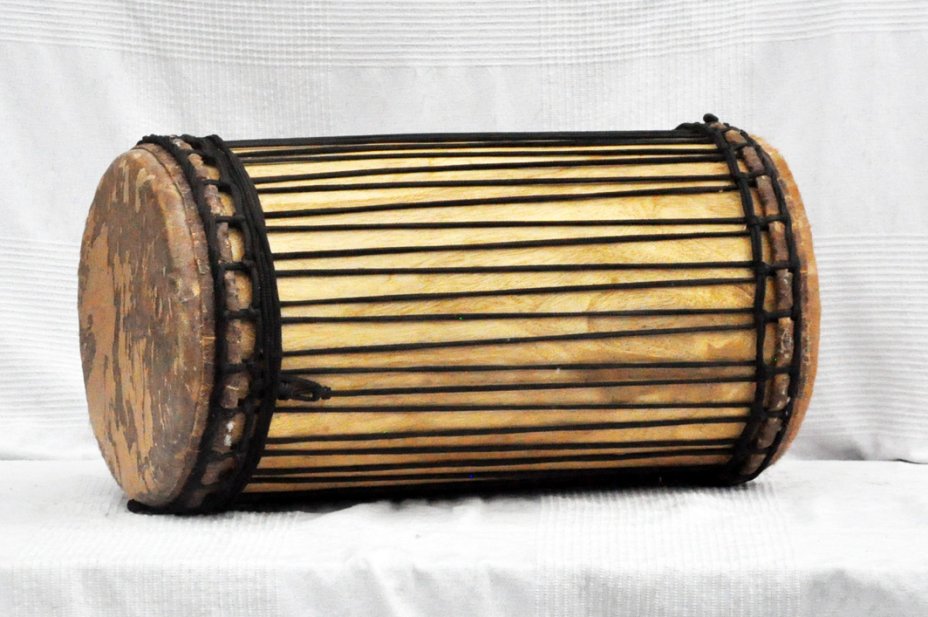 Dundun kenkéni montage traditionnel en melina - Tambour doumdoum de Guinée