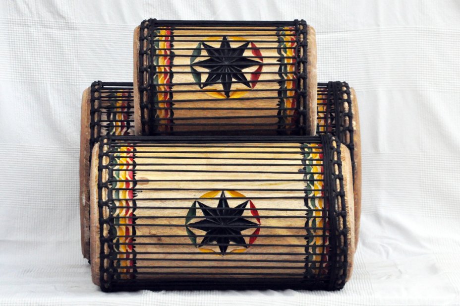Set de dununs de Guinée en melina