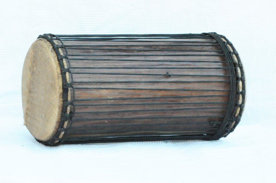 Dundun kenkeni 4 fers en guéni - Tambour dundun de Guinée
