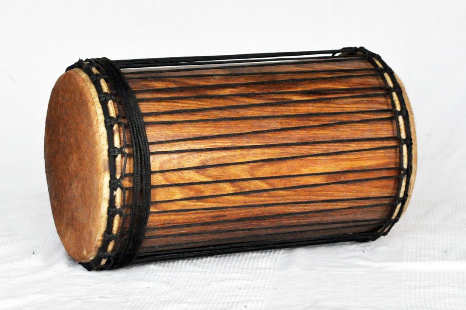 Dundun kenkeni 4 fers en guéni - Tambour dundun de Guinée