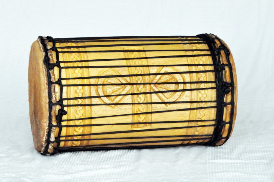 Dundun kenkéni montage traditionnel en melina - Tambour doumdoum de Guinée