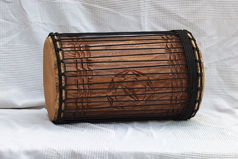 Dundun kenkeni 4 fers en guéni - Tambour dundun de Guinée