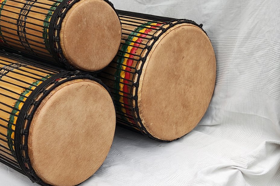Set de dununs de Guinée en melina