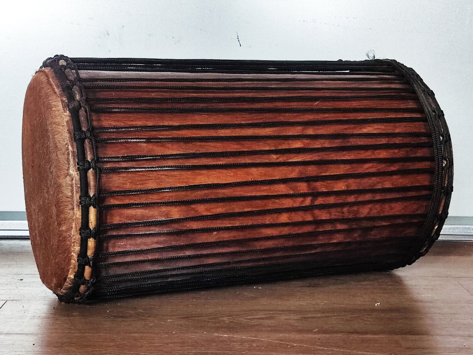 Tambours basses dunun - Doundoun sangban de Guinée montage 4 fers