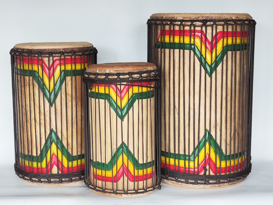 Set de dununs de Guinée en melina