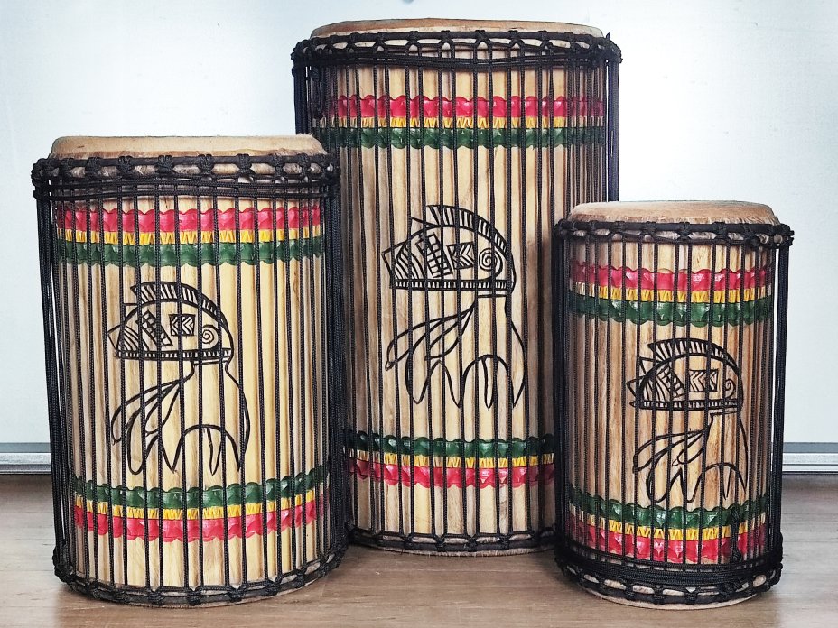 Ensemble de tambours basses dunun - Set de doundouns de Guinée