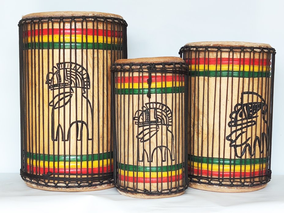 Ensemble de tambours basses dunun - Set de doundouns de Guinée