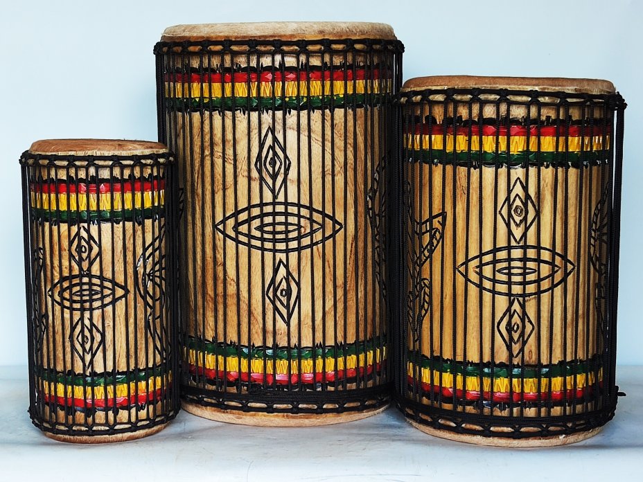 Ensemble de tambours basses dunun - Set de doundouns de Guinée
