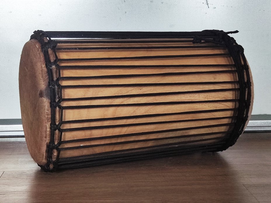 Tambours basses dunun - Doundoun kenkeni de Guinée montage 4 fers