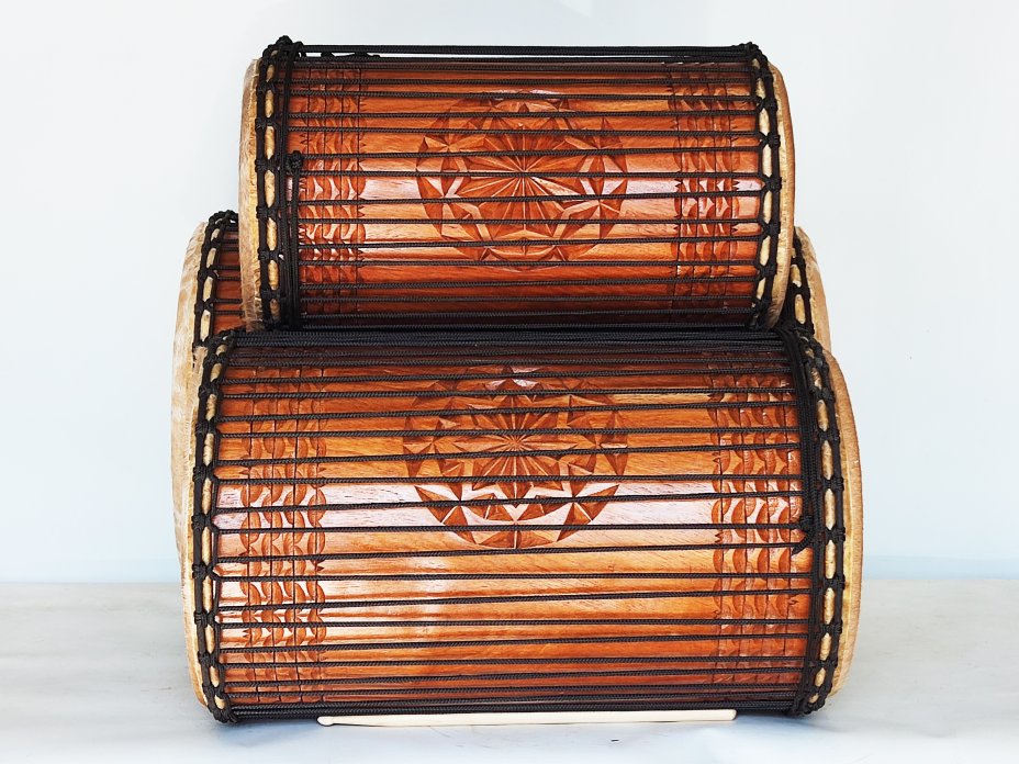 Ensemble de tambours basses dunun - Set de doundouns de Guinée