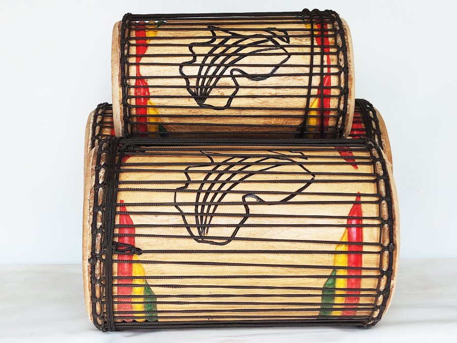 Ensemble de tambours basses dunun - Set de doundouns de Guinée