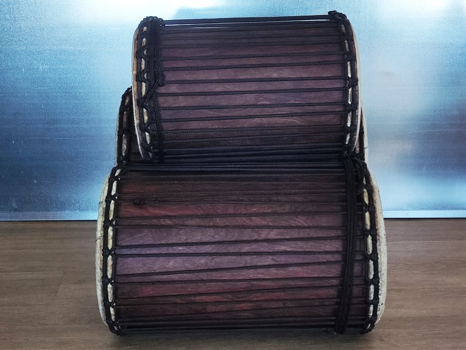 Ensemble de tambours basses dunun - Set de doundouns du Mali